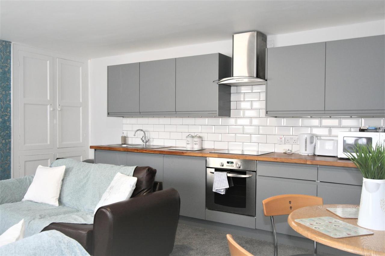 Central Serviced Apartments By Roomsbooked *